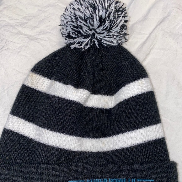 Eagles Super Bowl Champions Beanie Black and white - Picture 1 of 2